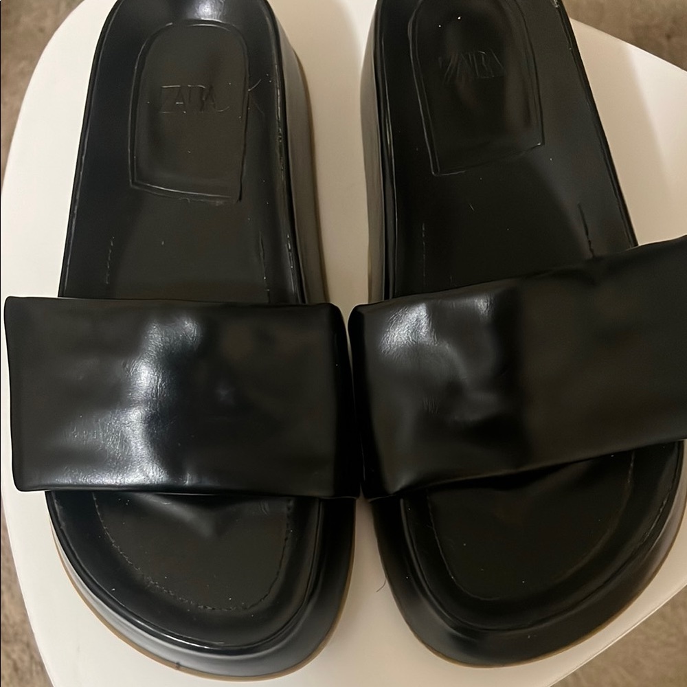 Zara Black Slide Sandals with Glossy Finish